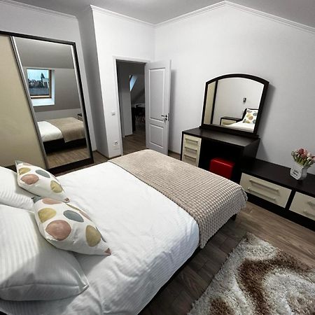 D&M Apartments 2 Сату Маре Екстериор снимка